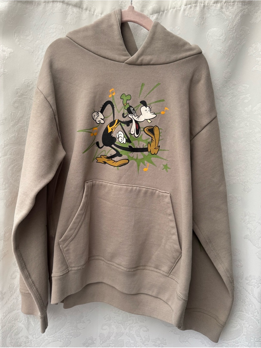 Kids SZ 7/8 goofy runaway railway hoodie